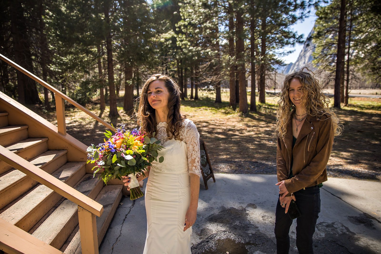 Intimate wedding photography of couple in Yosemite.