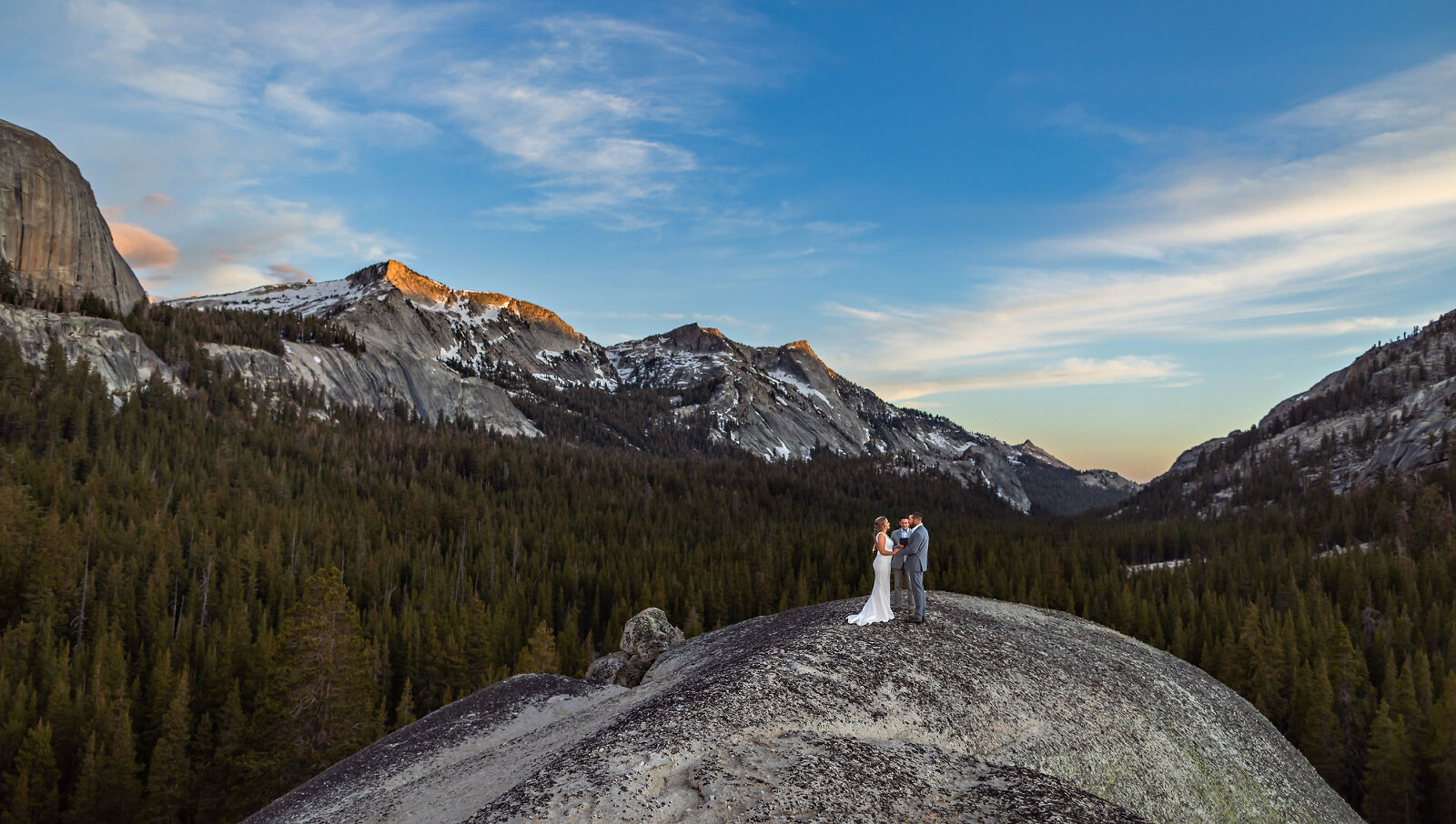 Mountain wedding photography at sunset